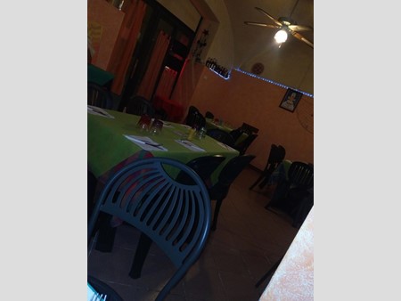 Immobile commerciale in Affitto a Orbetello, zona Centro storico, 2'500€, 120 m², arredato