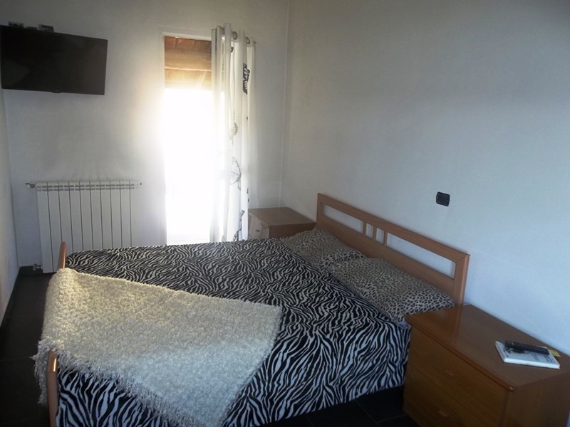 Casa Indipendente in Vendita a Castelletto sopra Ticino, 68'000€, 110 m²