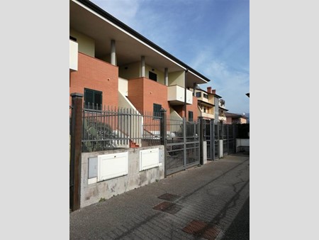 Stanza in Affitto a Sermoneta, zona Pontenuovo, 350€, 25 m², arredato