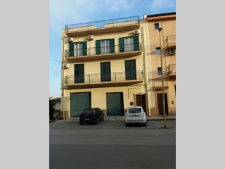 Appartamento in Vendita a Realmonte, zona Via Rina 350 , 90'000€, 140 m²