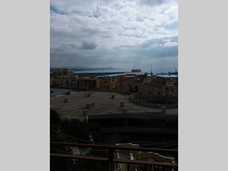 Appartamento in Vendita a Porto Empedocle, zona Via Libertà 40 , 18'000€, 75 m²