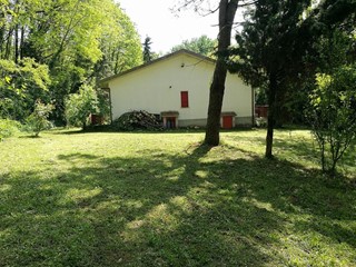 Villa in Vendita a Aiello del Sabato, zona Contrada Faiti, 85 m², arredato