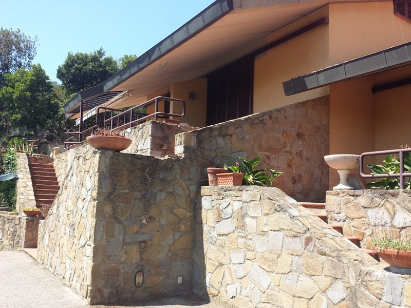 Villetta a schiera in Vendita a Castiglione della Pescaia, zona RESIDENZIALE POGGIODORO, 300'000€, 95 m²