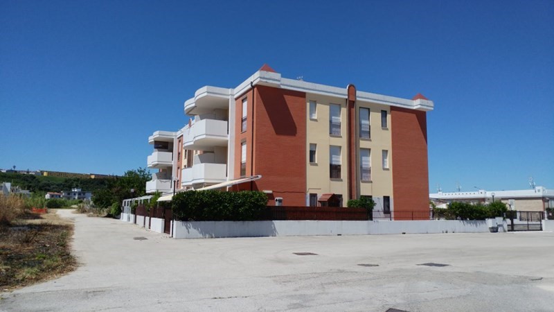 Appartamento in Affitto a Campomarino, zona lido