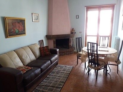 Appartamento in Vendita a Cassano delle Murge, zona via XXIV Maggio, 45'000€, 60 m², arredato