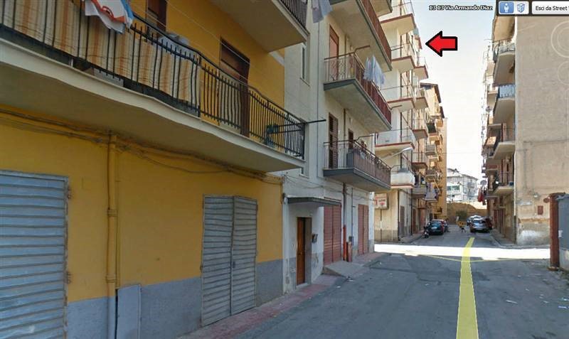 Appartamento in Vendita a Porto Empedocle, zona Via Armando Diaz, 27, 75'000€, 150 m²