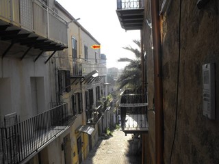 Quadrilocale in Vendita a Porto Empedocle, zona Via Santa Croce . 14, 30'000€, 80 m²