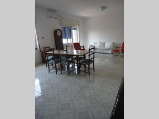 Quadrilocale in Affitto a Pomigliano d'Arco, zona VIA MAURO LEONE 9, 600€, 130 m², arredato