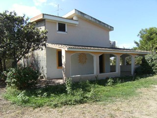 Casa Indipendente in Vendita a Sorso, zona Località Ruinas, 150'000€, 140 m², arredato