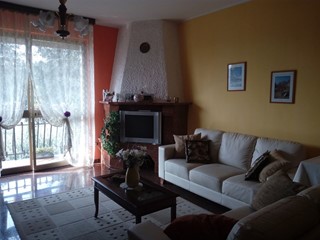 Appartamento in Vendita a Concesio, zona San Vigilio, 147'000€, 170 m², arredato, con Box