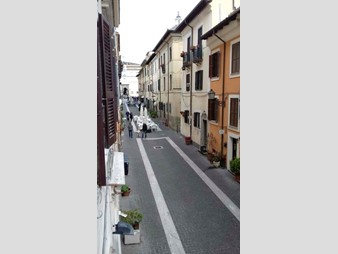 Trilocale in Affitto a Castel Gandolfo, zona CENTRO, 770€, 80 m²