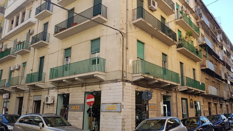 Trilocale in Vendita a Messina, zona Centro, 160'000€, 90 m²