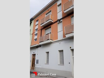 Trilocale in Vendita a Pesaro, zona centro mare, 189'000&euro;, 78 m²