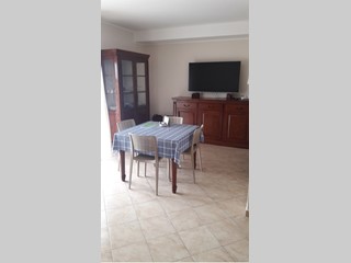 Appartamento in Affitto a Monteroni di Lecce, 400€, arredato
