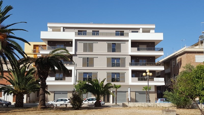 Quadrilocale in Vendita a Margherita di Savoia, zona centrale, 420'000€, 155 m²