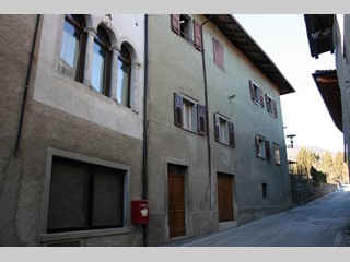 Rustico in Vendita a Bleggio Superiore, zona Bleggio Superiore, 140'000€
