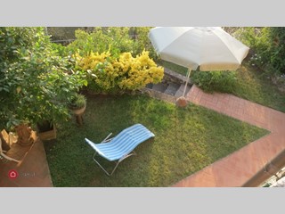 Casa Indipendente in Vendita a Pietrasanta, zona CAPEZZANO MONTE, 220'000€, 80 m², arredato