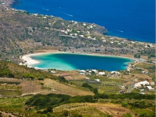 Rustico in Vendita a Pantelleria, zona BONSULTON, 130'000&euro;, 180 m²