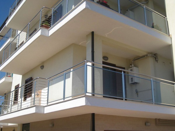 Bilocale in Vendita a Ortona, 100'000€, 55 m², arredato