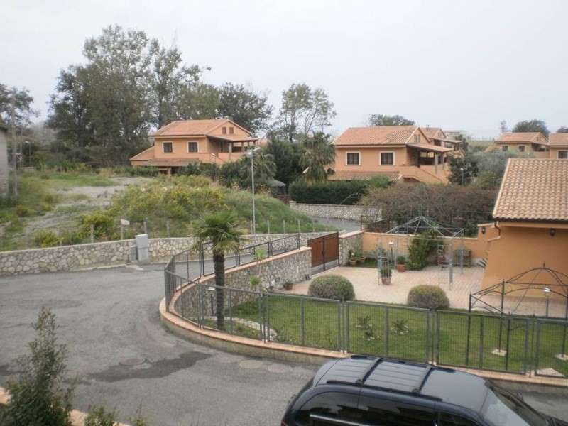 Villa in Vendita a Fuscaldo, 145'000€, 135 m²