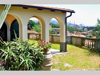 Bilocale in Vendita a La Spezia, zona Valdellora, 200'000&euro;, 55 m²