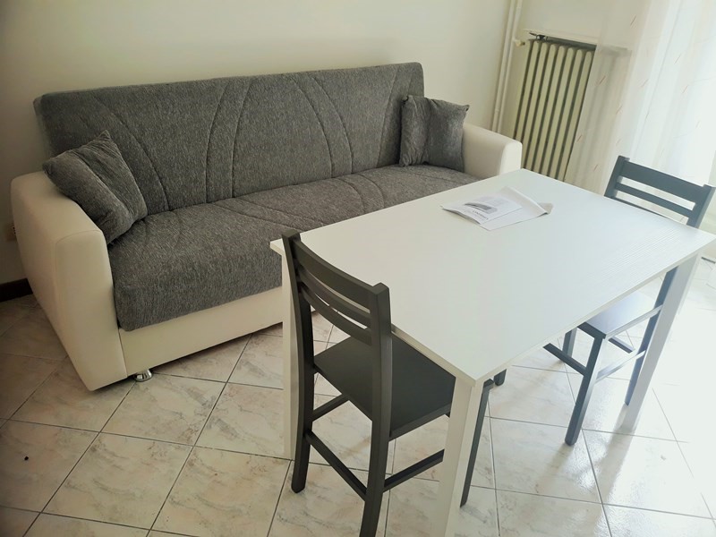 Bilocale in Affitto a Milano, zona Città studi, 1'000€, 55 m², arredato