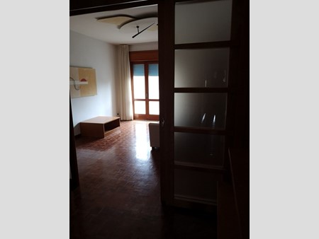 Appartamento in Affitto a Latina, zona via Cicerone, 700€, 130 m², arredato
