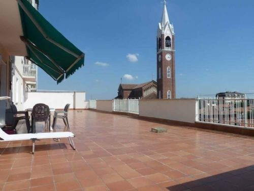 Quadrilocale in Vendita a Limbiate, zona centro, 249'000€, 120 m², arredato