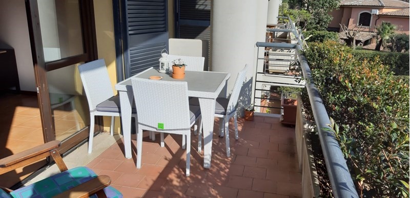 Trilocale in Vendita a Aci Castello, zona G, 175€, 100 m²