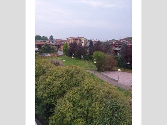 Trilocale in Vendita a Binasco, zona Via Roma , 119€, 85 m², arredato