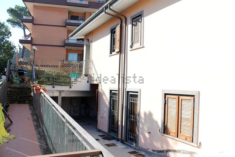 Villetta a schiera in Vendita a Roma, zona La Storta, 280'000€, 140 m²