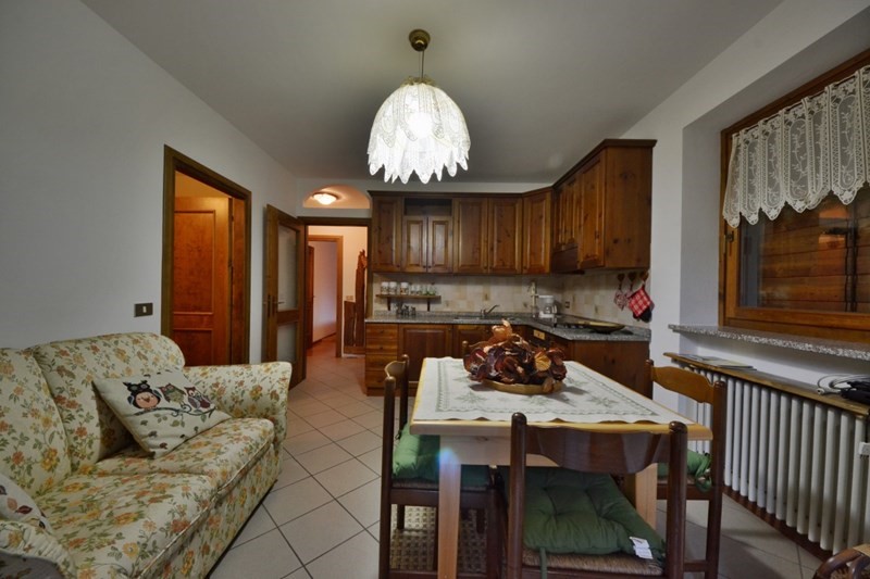 Quadrilocale in Affitto a San Tomaso Agordino, zona Avoscan, 3'500&euro;, 53 m², arredato