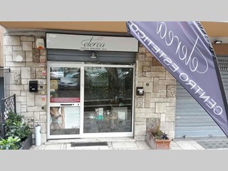 Attività commerciale in Vendita a Roma, zona QUADRARO, 12'000€, 28 m², arredato