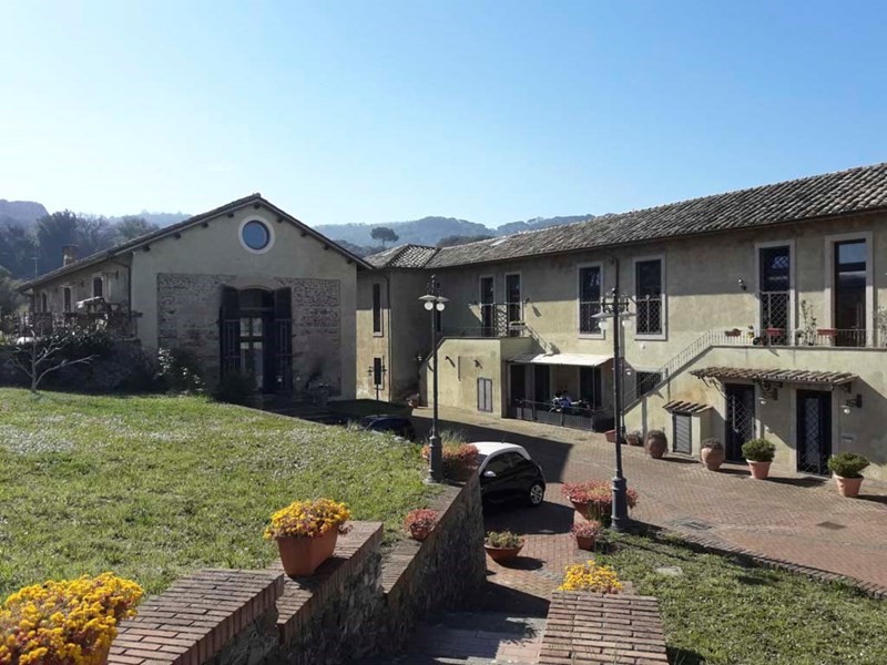 Trilocale in Vendita a Monte Porzio Catone, zona BARCO BORGHESE, 245'000€, 80 m²