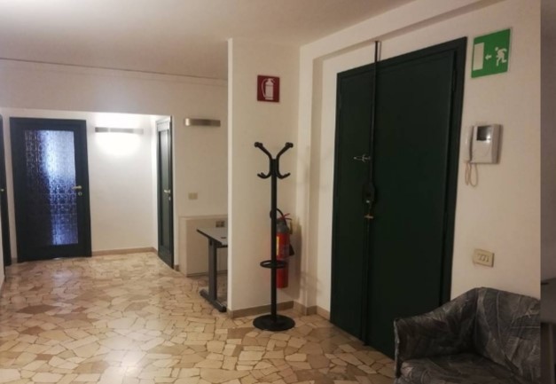 Ufficio in Affitto a Firenze, zona Savonarola , 950€, 62 m²