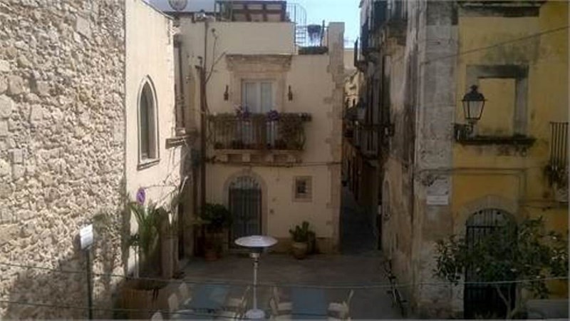 Trilocale in Vendita a Siracusa, zona ORTIGIA , 265'000&euro;, 130 m²