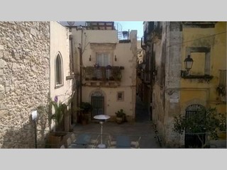 Trilocale in Vendita a Siracusa, zona ORTIGIA , 265'000&euro;, 130 m²