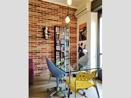 Trilocale in Vendita a Torino, zona aurora, 123'000€, 75 m²