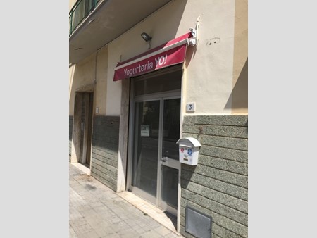 Negozio in Affitto a Pisa, zona porta a lucca, 550€, 32 m²