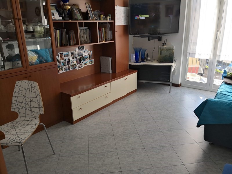 Appartamento in Vendita a Casarza Ligure, zona Centro , 280'000€, 100 m², arredato, con Box
