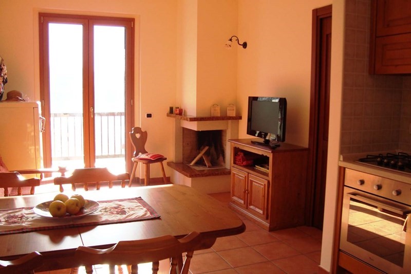 Trilocale in Vendita a Campo di Giove, 42'000€, 65 m², arredato