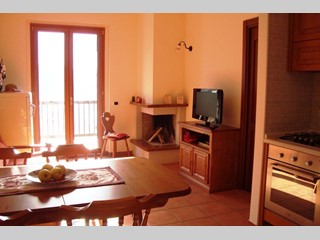 Trilocale in Vendita a Campo di Giove, 42'000€, 65 m², arredato