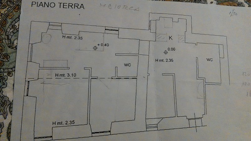 Quadrilocale in Vendita a Fiuggi, zona centro storico (ghetto ebraico), 85'000€, 60 m², arredato