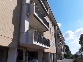 Quadrilocale in Affitto a Ariccia, zona GINESTRO, 650€, 80 m²