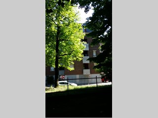 Trilocale in Vendita a Caronno Pertusella, zona Via San Michele 81, 89'000€, 80 m²