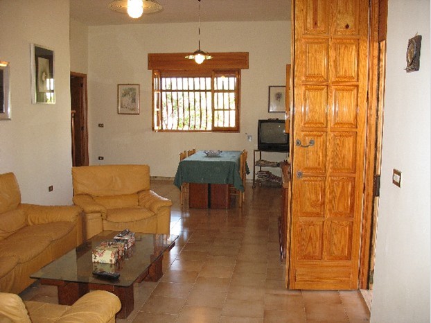 Casa Indipendente in Affitto a Manduria, zona Zona marittima  Specchiarica, 1'850€, 240 m², arredato