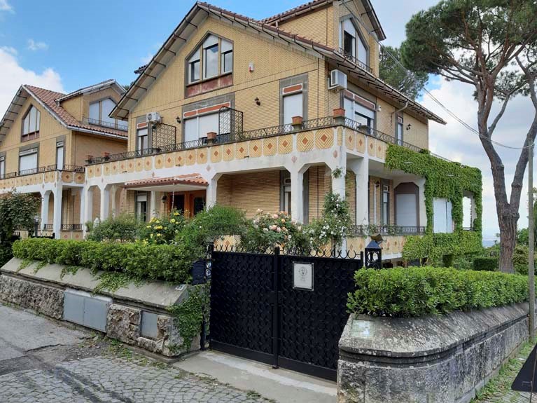 Appartamento in Vendita a Monte Porzio Catone, zona CAPPELLETTE, 335'000€, 120 m²