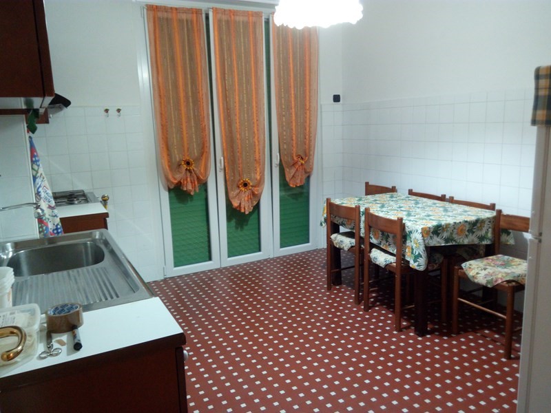 Appartamento in Affitto a Genova, zona San Teodoro, 550€, 64 m², arredato