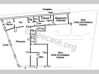 Immobile commerciale in Vendita a Sanremo, zona Nord, 450'000€, 270 m²
