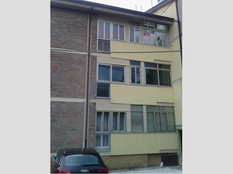 Appartamento in Vendita a Piovene Rocchette, zona semicentro, 65'000€, 86 m², arredato